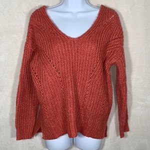 Hippie Rose sweater size Small